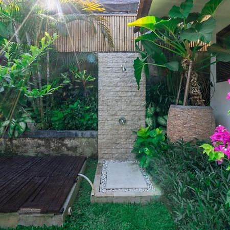 Villa Aveli Seminyak By Best Deals Asia Hospitality מראה חיצוני תמונה