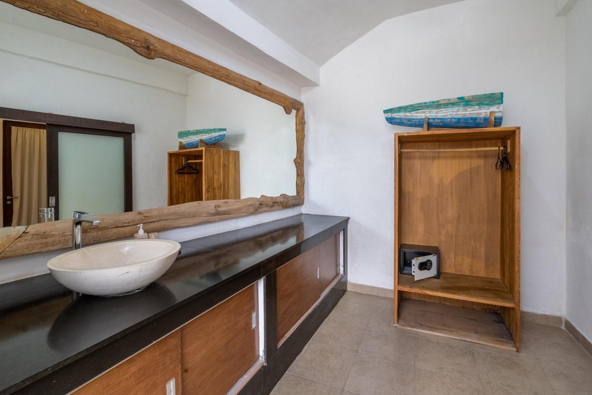 Villa Aveli Seminyak By Best Deals Asia Hospitality מראה חיצוני תמונה